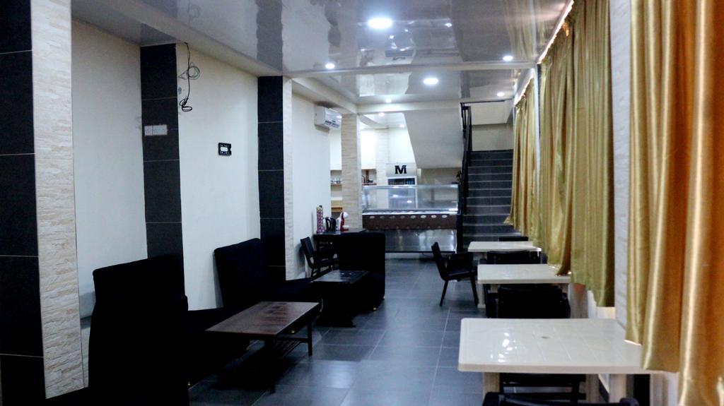 Metro Hotel Freetown Exterior photo